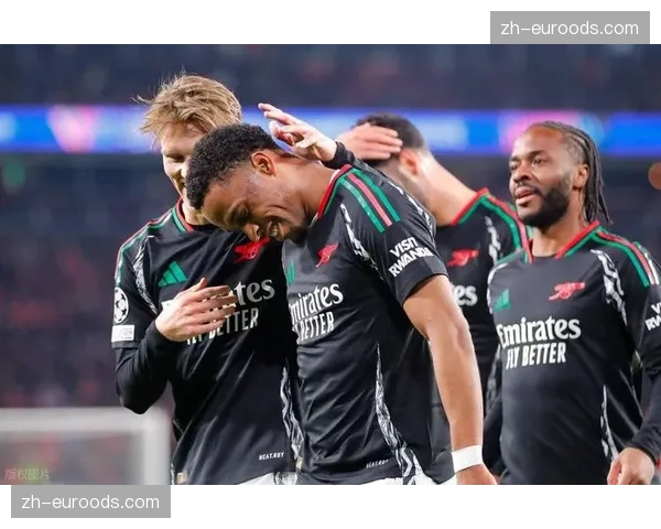 阿森纳左路进攻哑火影响整体平衡，廷贝尔近期比赛状态明显挣扎